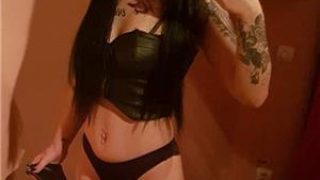 Escorte sex anal: New Bruneta sexy fac si deplasari